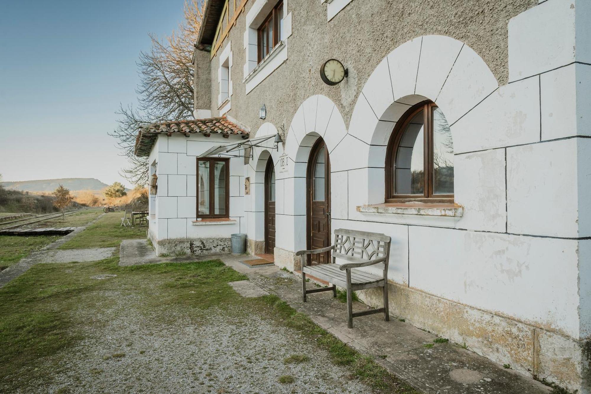 La Estacion De Rabanera Guest House Rabanera del Pinar Exterior foto